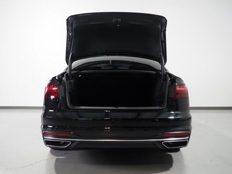 2024 Audi A4 S line Premium Plus 45 TFSI Quattro *NAVIGATION, VIRTUAL COCKPIT, ADAPTIVE CRUISE, SAFETY ALERTS, 360 VIEW CAMERAS, MOONROOF, LEATHER, HEATED SEATS/STEERING, ADVANCED KEY, BANG & OLUFSEN, WIRELESS CHARGING Round Rock TX