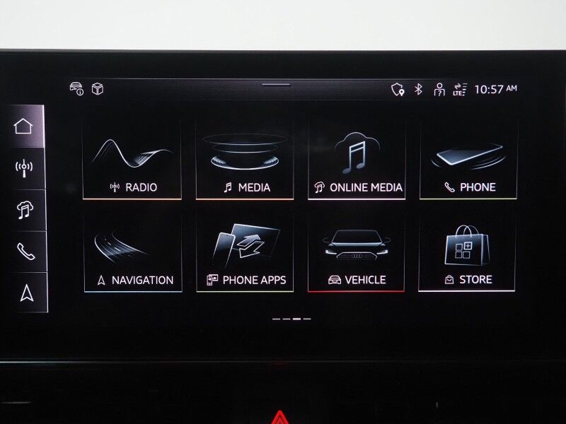 2024 Audi A4 S line Premium Plus 45 TFSI Quattro *NAVIGATION, VIRTUAL COCKPIT, ADAPTIVE CRUISE, SAFETY ALERTS, 360 VIEW CAMERAS, MOONROOF, LEATHER, HEATED SEATS/STEERING, ADVANCED KEY, BANG & OLUFSEN, WIRELESS CHARGING Round Rock TX