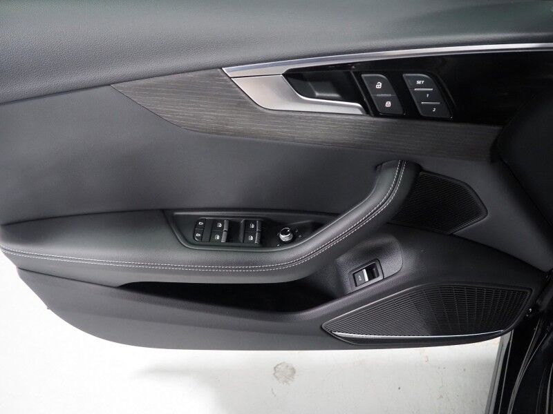 2024 Audi A4 S line Premium Plus 45 TFSI Quattro *NAVIGATION, VIRTUAL COCKPIT, ADAPTIVE CRUISE, SAFETY ALERTS, 360 VIEW CAMERAS, MOONROOF, LEATHER, HEATED SEATS/STEERING, ADVANCED KEY, BANG & OLUFSEN, WIRELESS CHARGING Round Rock TX