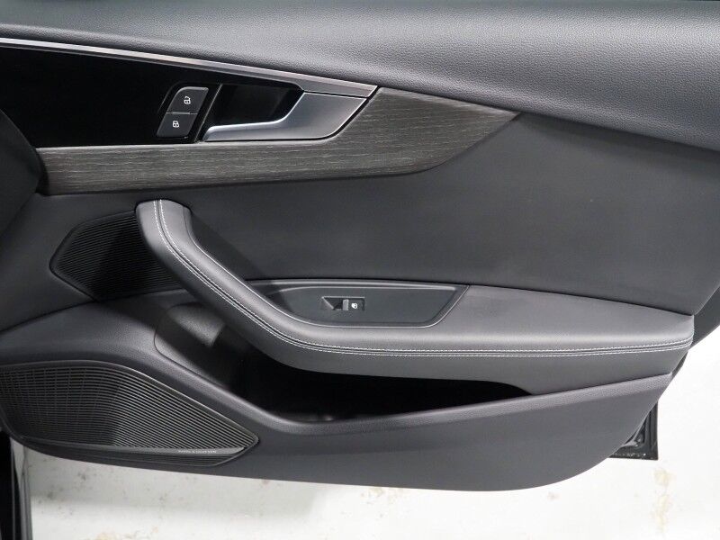 2024 Audi A4 S line Premium Plus 45 TFSI Quattro *NAVIGATION, VIRTUAL COCKPIT, ADAPTIVE CRUISE, SAFETY ALERTS, 360 VIEW CAMERAS, MOONROOF, LEATHER, HEATED SEATS/STEERING, ADVANCED KEY, BANG & OLUFSEN, WIRELESS CHARGING Round Rock TX