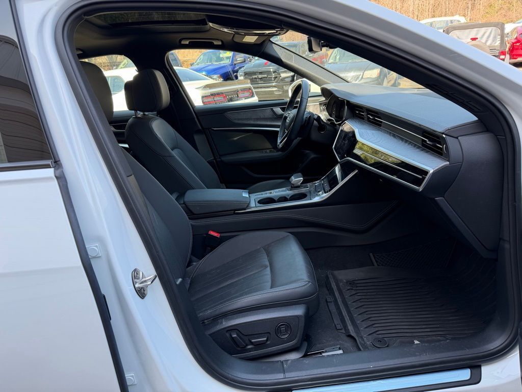 2024 Audi A6 45 Premium Plus Orange MA