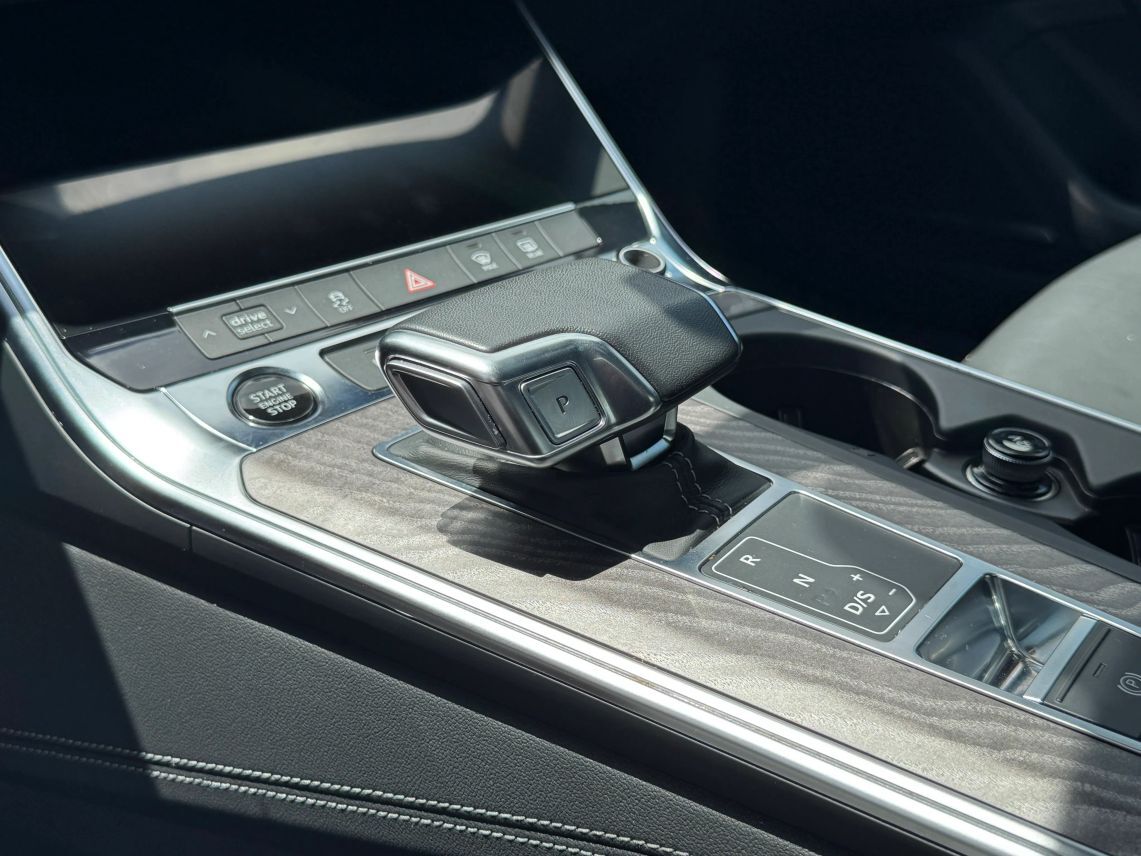 2024 Audi A6 45 TFSI Premium Plus Sedan 4D