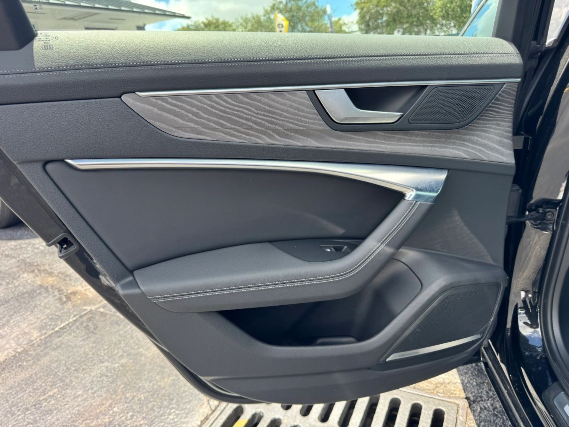 2024 Audi A6 45 TFSI Premium Plus Sedan 4D
