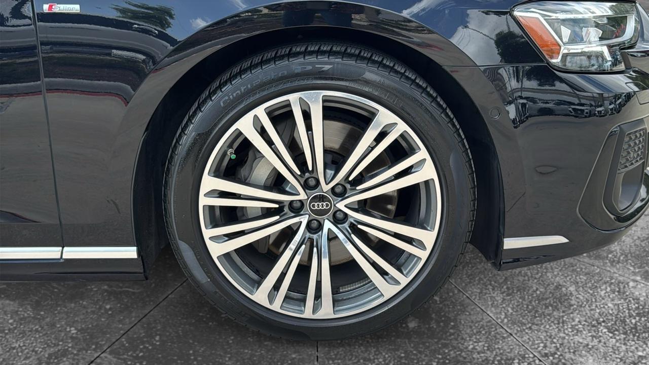 2024 Audi A8  Selma TX