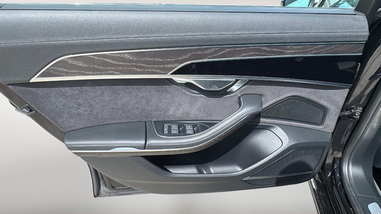2024 Audi A8  Selma TX