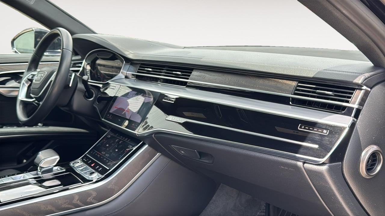 2024 Audi A8  Selma TX