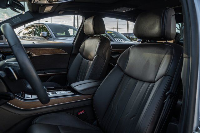 2024 Audi A8  Selma TX