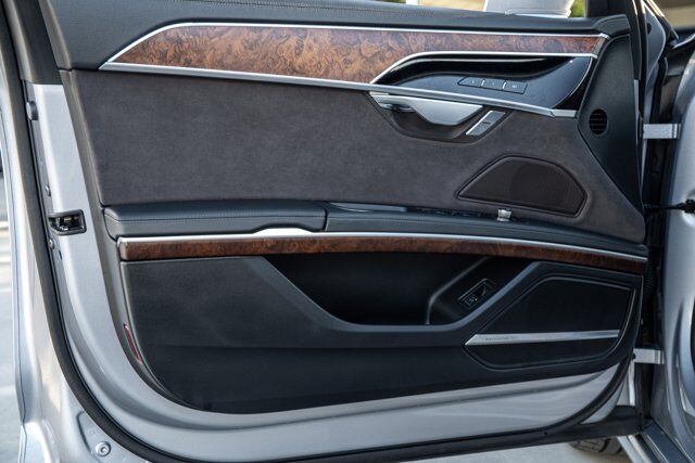2024 Audi A8  Selma TX