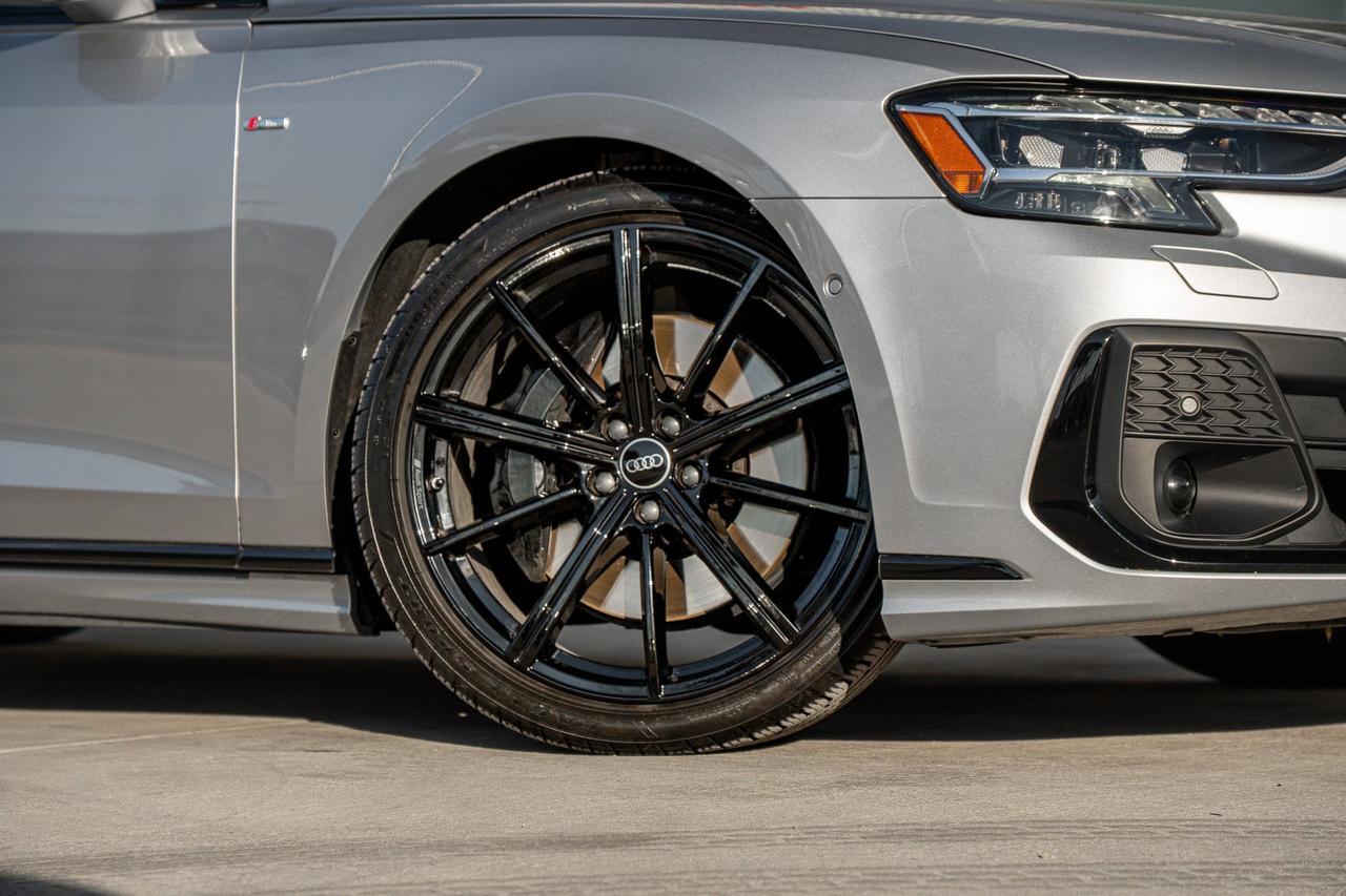 2024 Audi A8  Selma TX