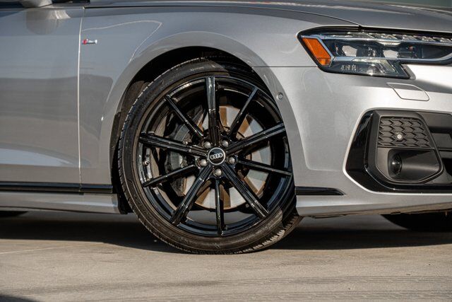 2024 Audi A8  Selma TX
