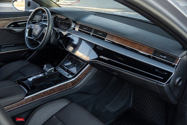 2024 Audi A8  Selma TX