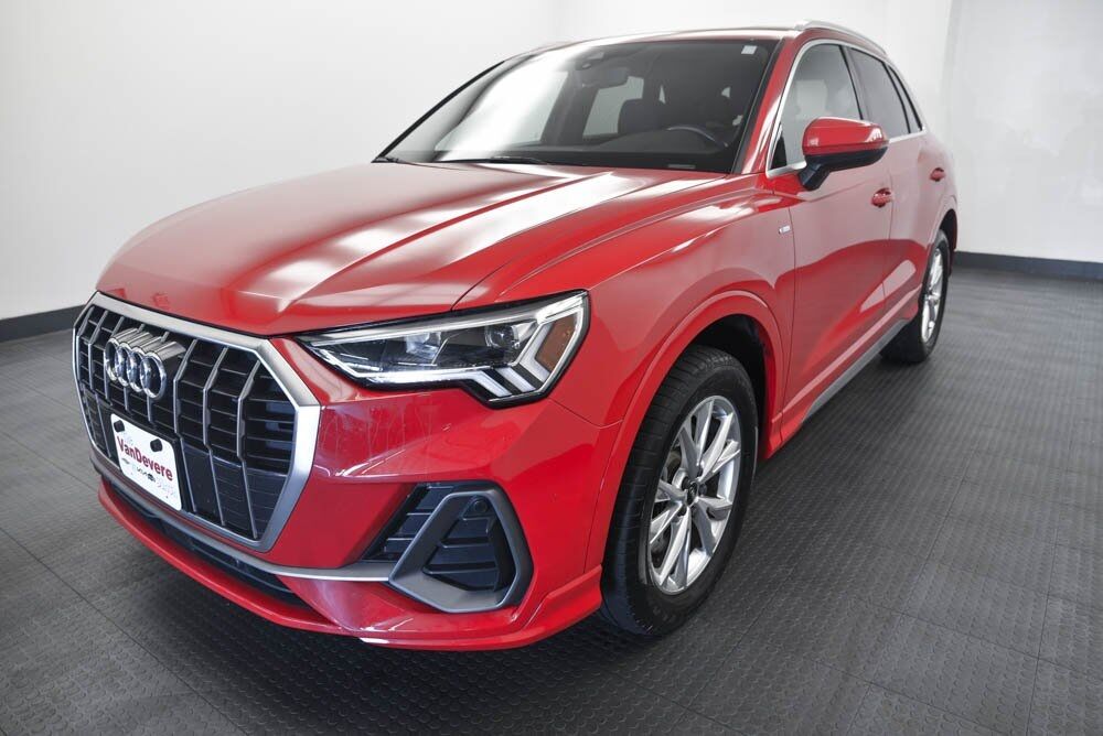 2024 Audi Q3 Premium Akron OH