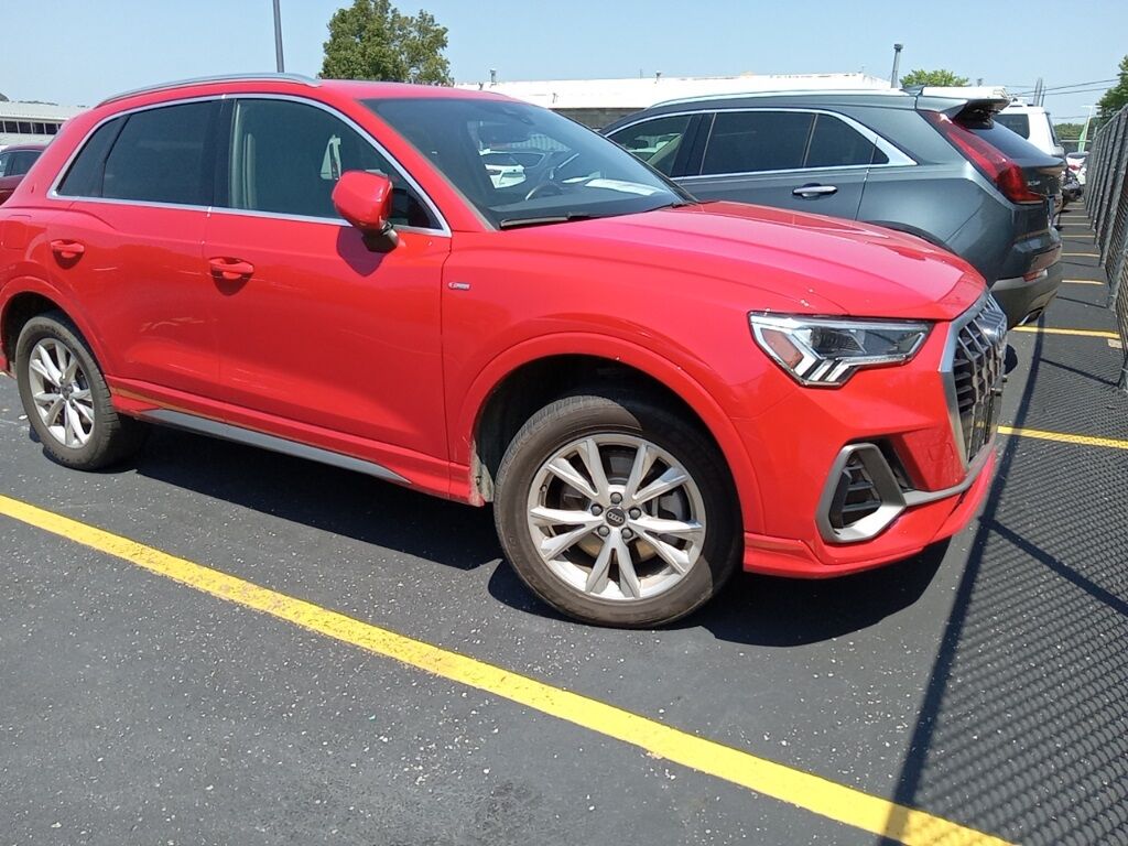 2024 Audi Q3 Premium Akron OH