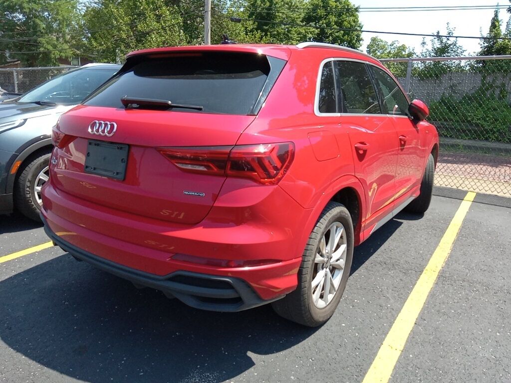 2024 Audi Q3 Premium Akron OH