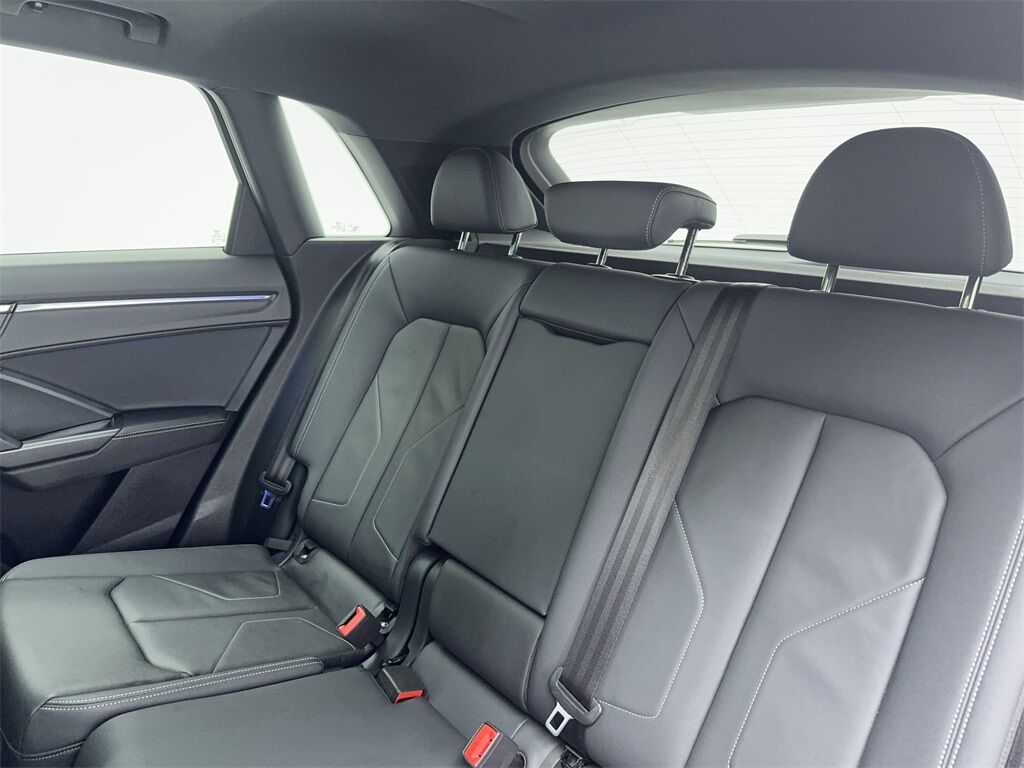 2024 Audi Q3 Premium Plus CAM,PANO,HTD STS,BLIND SPOT,20&quot; WLS Plano TX