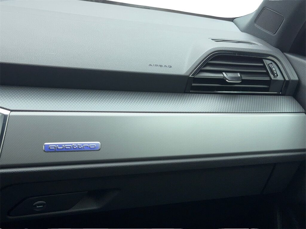 2024 Audi Q3 Premium Plus CAM,PANO,HTD STS,BLIND SPOT,20&quot; WLS Plano TX