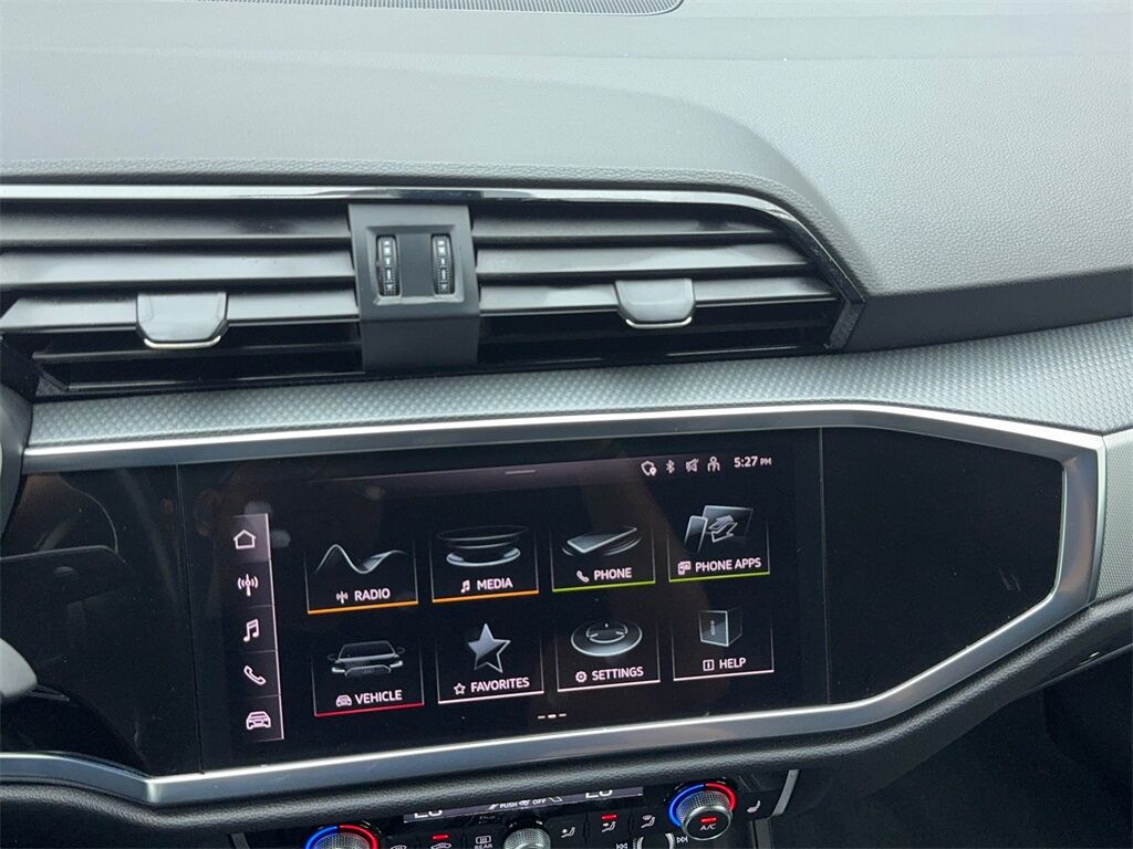 2024 Audi Q3 Premium Plus CAM,PANO,HTD STS,BLIND SPOT,20&quot; WLS Plano TX