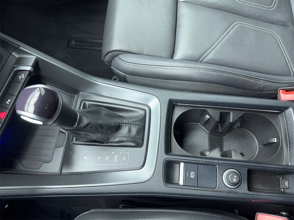 2024 Audi Q3 Premium Plus CAM,PANO,HTD STS,BLIND SPOT,20&quot; WLS Plano TX