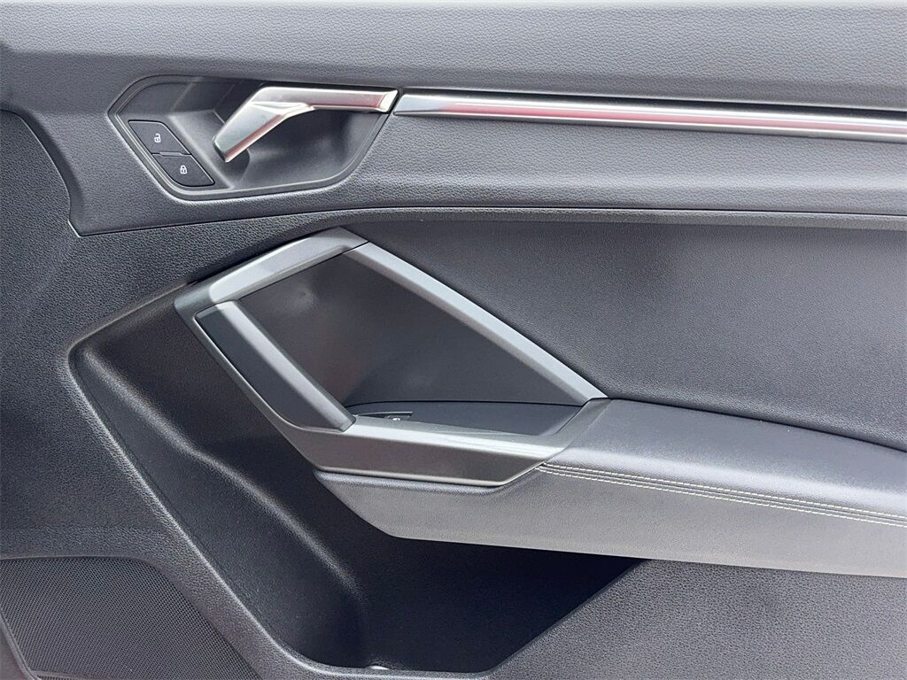 2024 Audi Q3 Premium Plus CAM,PANO,HTD STS,BLIND SPOT,20&quot; WLS Plano TX