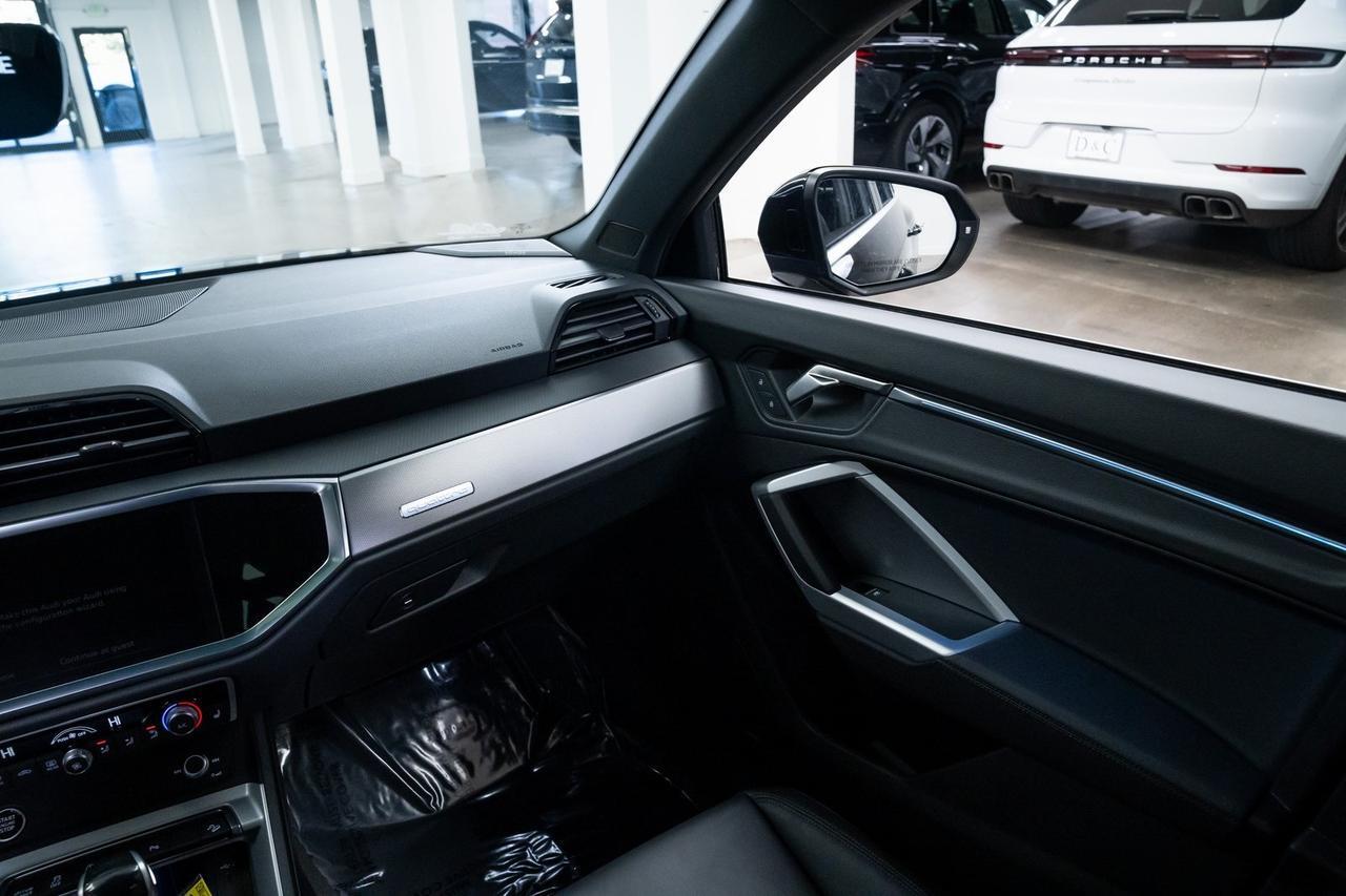 2024 Audi Q3 Premium Plus Heated Seats Sonos Audio Portland OR
