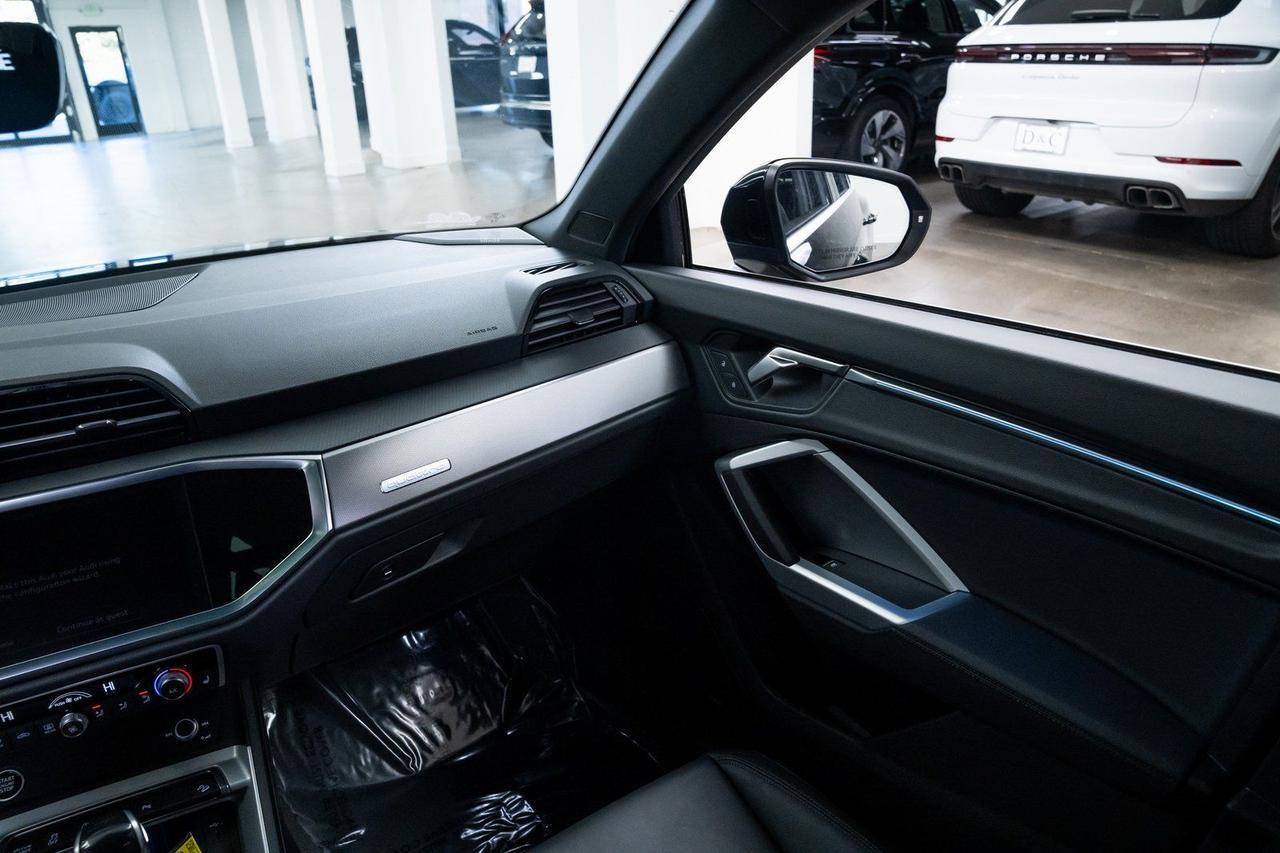 2024 Audi Q3 Premium Plus Heated Seats Sonos Audio Portland OR