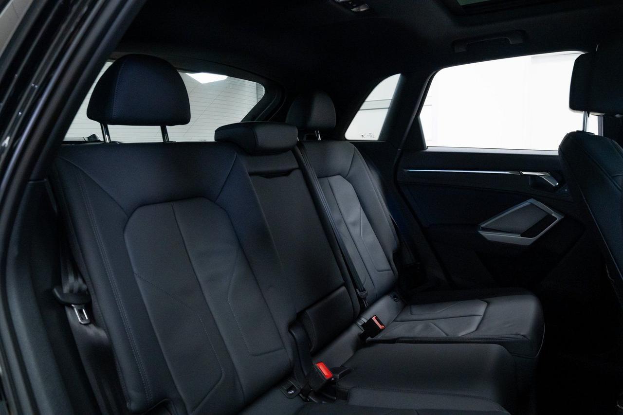 2024 Audi Q3 Premium Plus Heated Seats Sonos Audio Portland OR