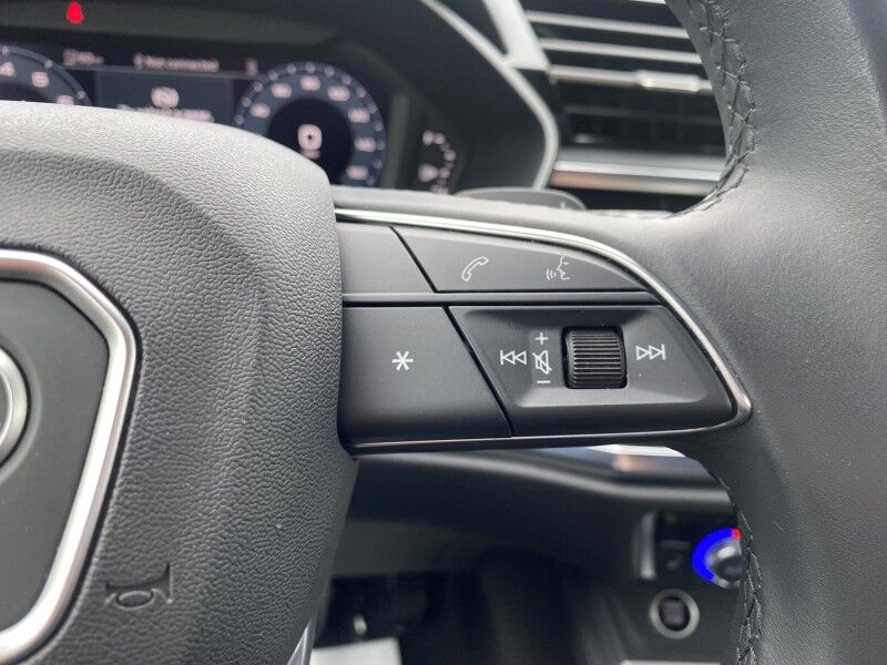 2024 Audi Q3 S line Premium Bristol  PA