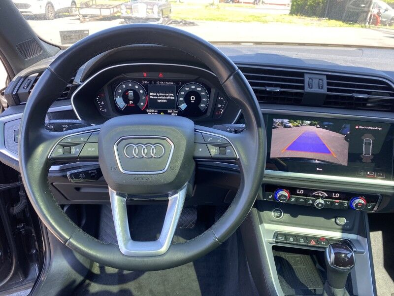 2024 Audi Q3 S line Premium