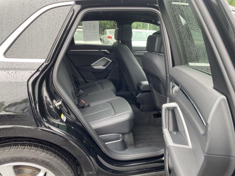 2024 Audi Q3 S line Premium Bristol  PA
