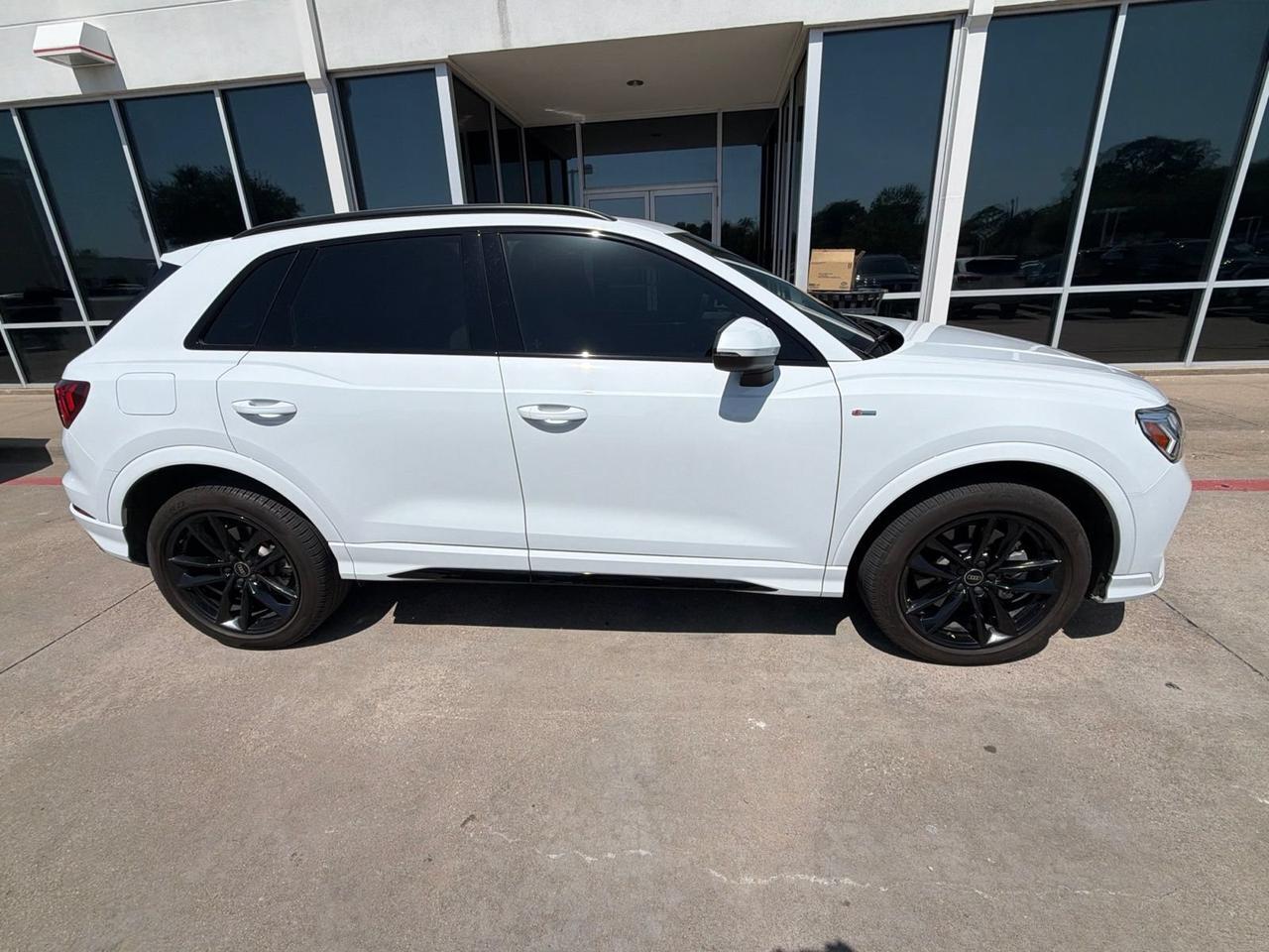 2024 Audi Q3 S line Premium Plus Hurst TX