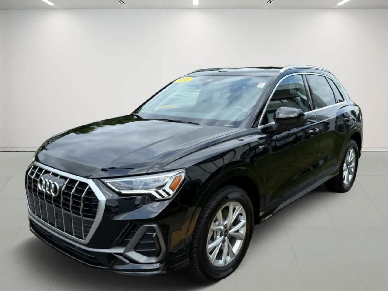 2024 Audi Q3 S line Premium Plus Wellesley MA