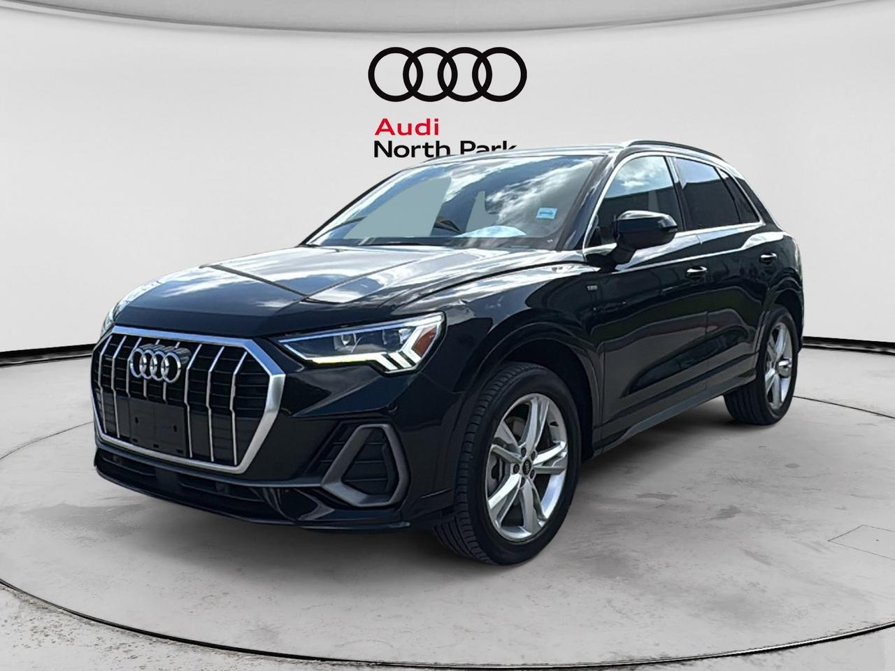 2024 Audi Q3 S line Premium