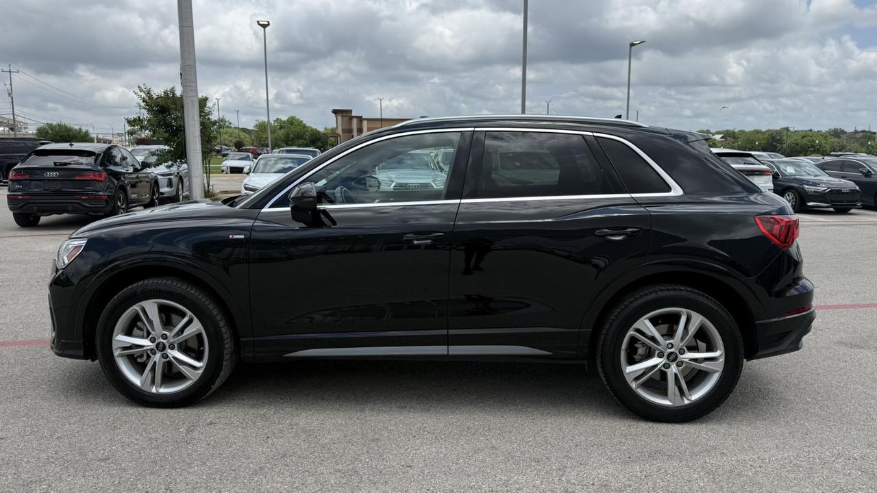 2024 Audi Q3 S line Premium