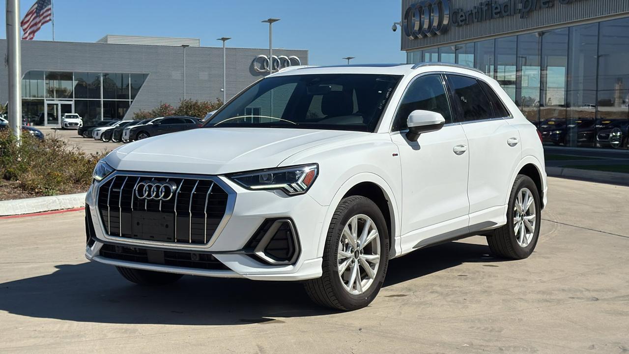 2024 Audi Q3 S line Premium
