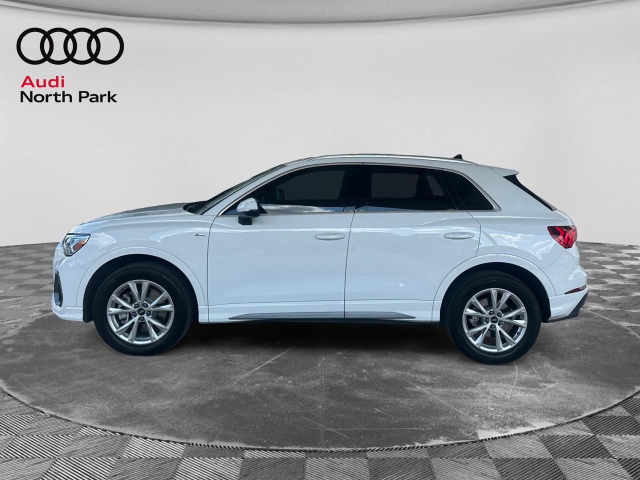 2024 Audi Q3 S line Premium