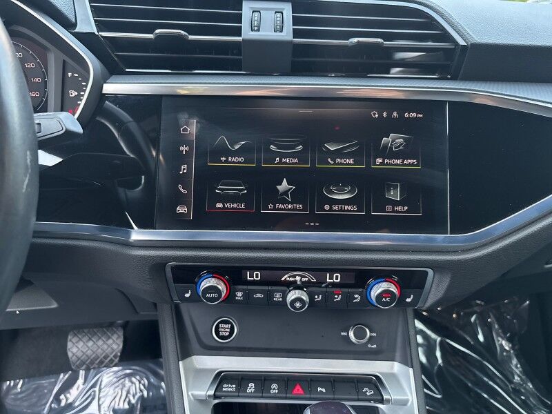 2024 Audi Q3 S line Premium Seffner FL