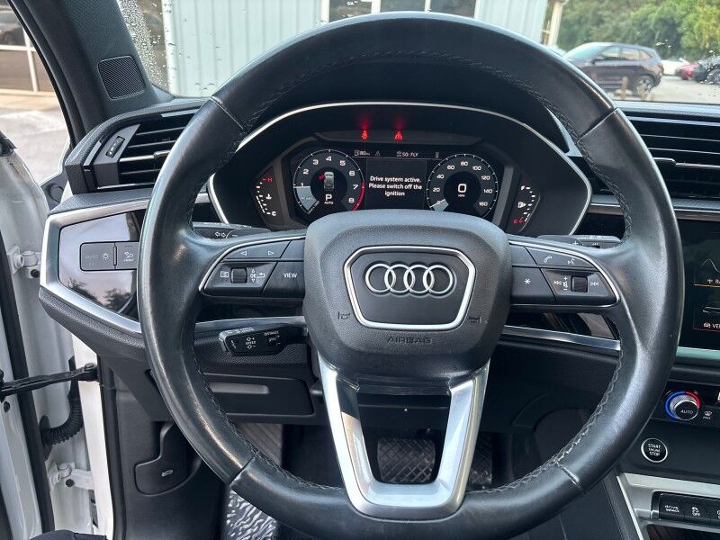 2024 Audi Q3 S line Premium Seffner FL