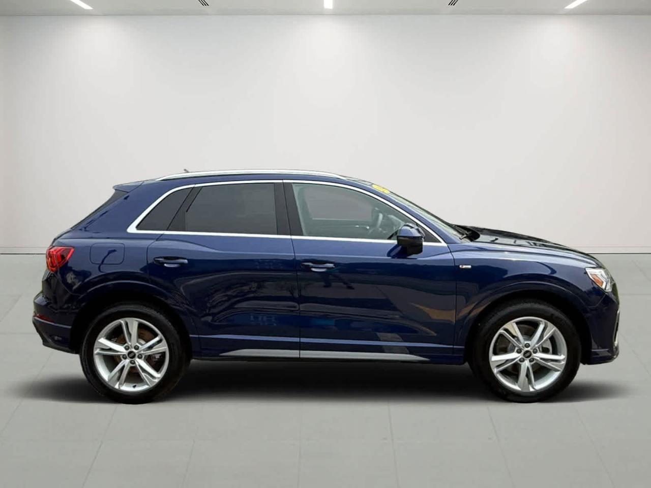 2024 Audi Q3 S line Premium Wellesley MA