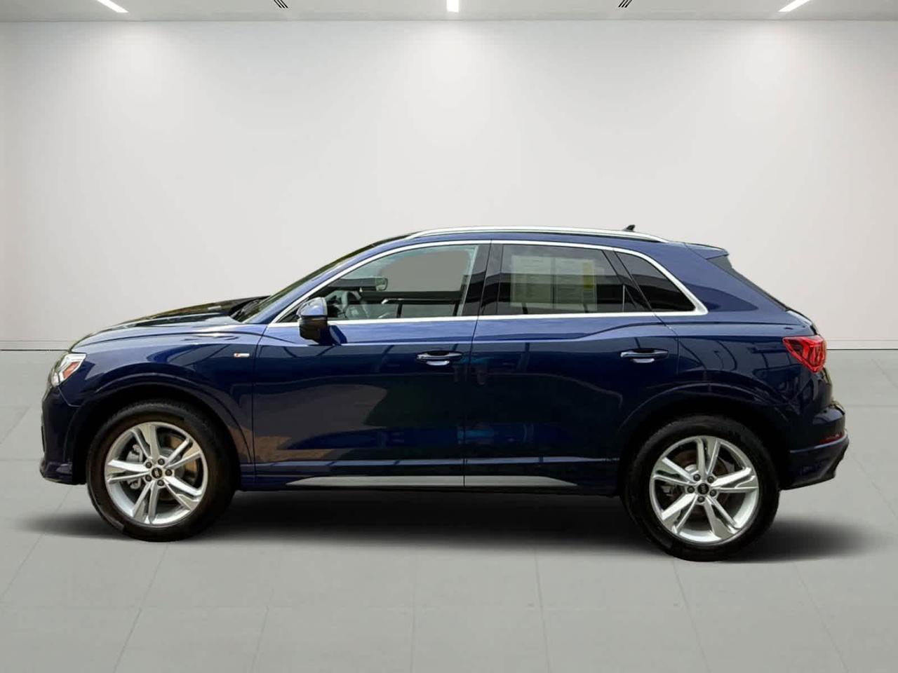 2024 Audi Q3 S line Premium Wellesley MA