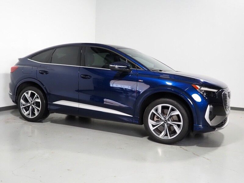 2024 Audi Q4 Sportback e-tron Premium Plus 50 Quattro *NAVIGATION, VIRTUAL COCKPIT, ADAPTIVE CRUISE, SAFETY ALERTS, PANORAMA MOONROOF, LEATHER, HEATED SEATS/STEERING, WIRELESS CHARGING, ANDROID & APPLE