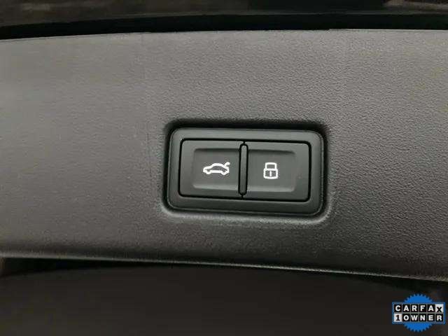 2024 Audi Q4 Sportback e-tron Premium Plus - Photo 8