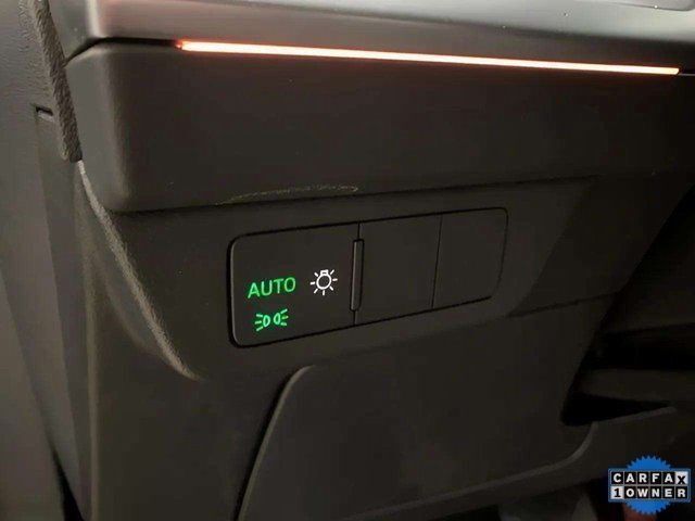 2024 Audi Q4 Sportback e-tron Premium Plus - Photo 35