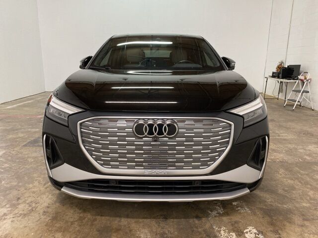 2024 Audi Q4 Sportback e-tron Premium Plus quattro