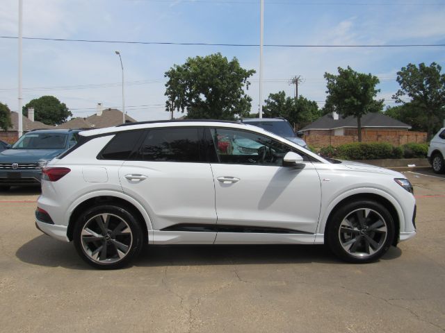 2024 Audi Q4 e-tron Premium 55 quattro Plano TX