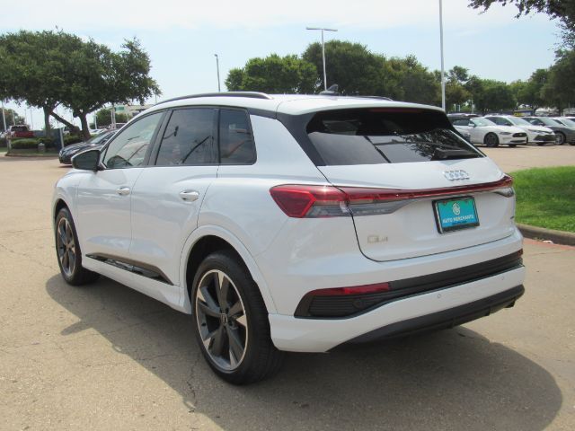 2024 Audi Q4 e-tron Premium 55 quattro Plano TX
