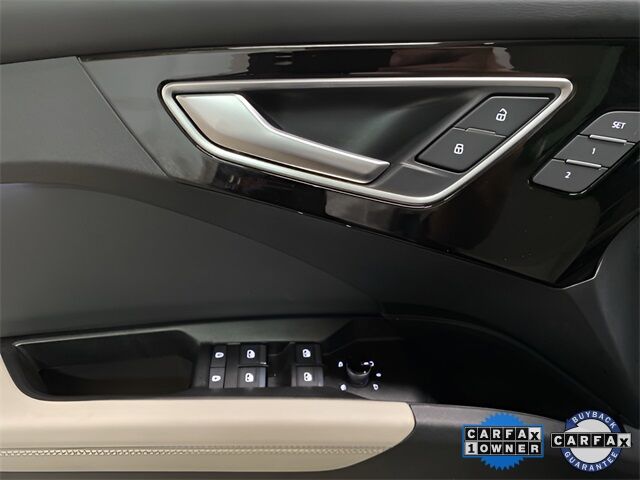 2024 Audi Q4 E-tron Premium photo 19
