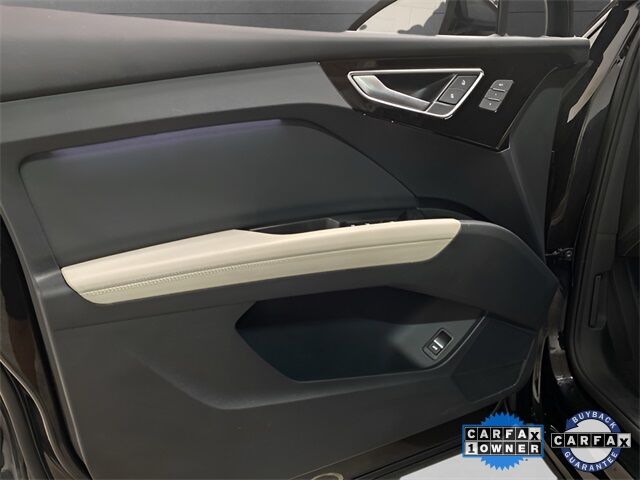 2024 Audi Q4 E-tron Premium photo 18