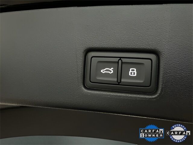 2024 Audi Q4 E-tron Premium photo 4
