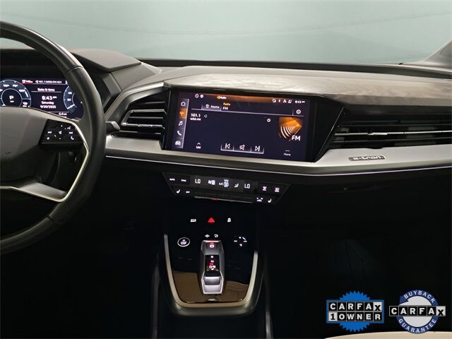 2024 Audi Q4 E-tron Premium photo 9
