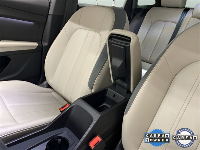 2024 Audi Q4 E-tron Premium photo 48